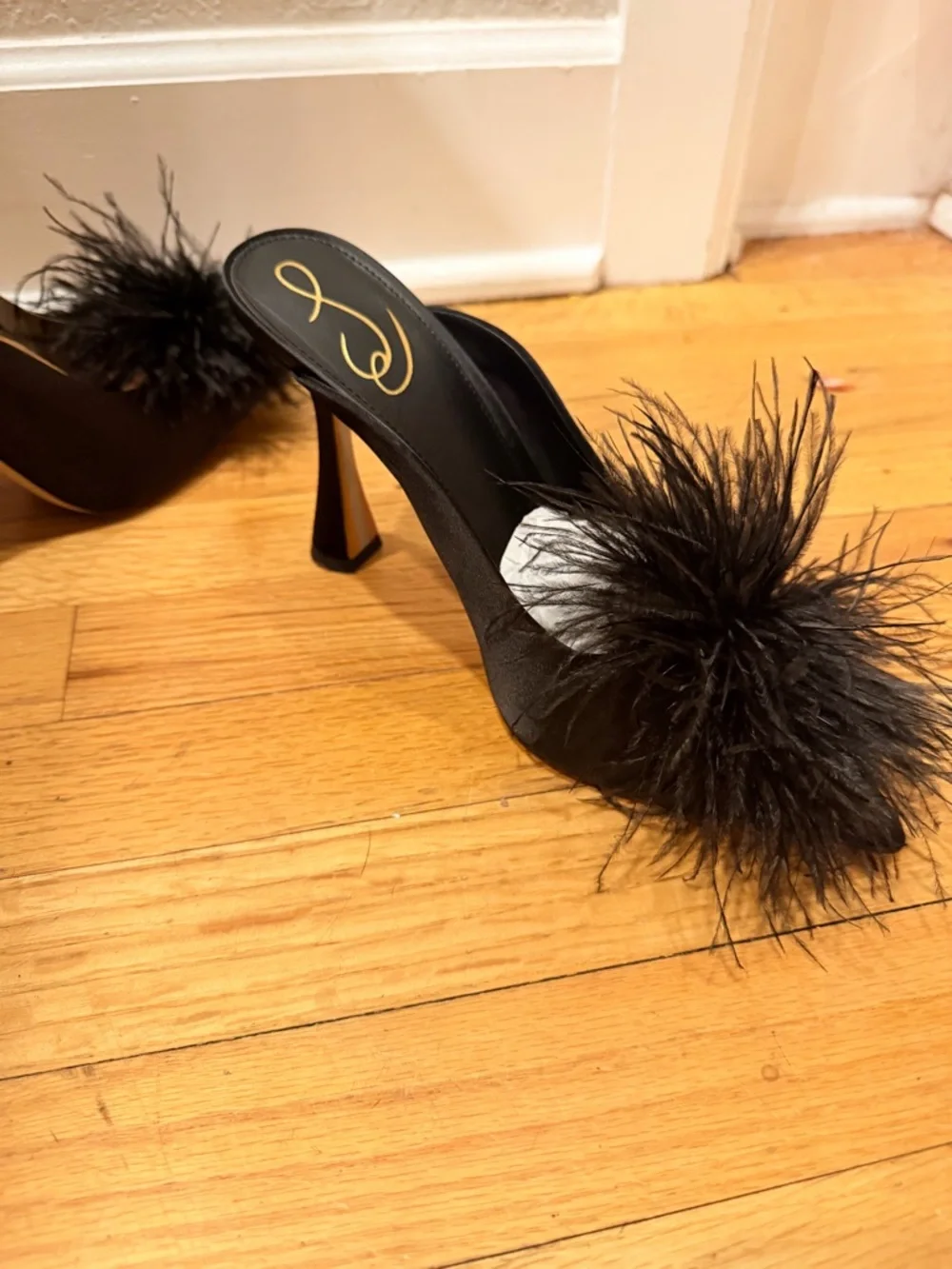 Sam Edelman NIB Anthony Pom Pom Mules
